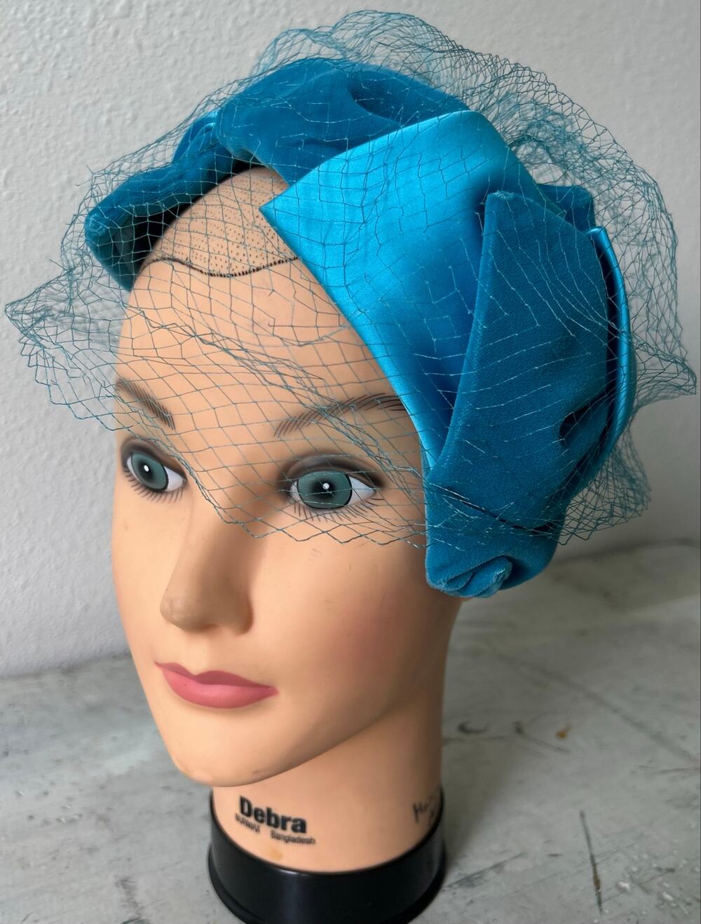 Vintage Velvet Satin Cocktail tilt Hat Birdcage Veil mid century 50s Turquoise